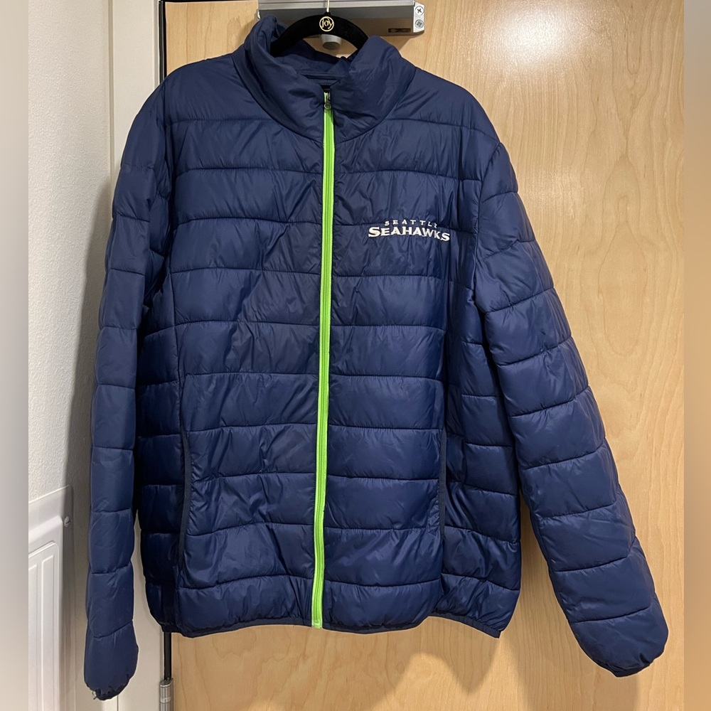 NFL Seattle Seahawks Men’s Puffy Jacket